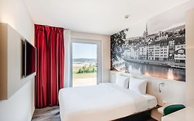 B&B HOTEL Zürich Airport
